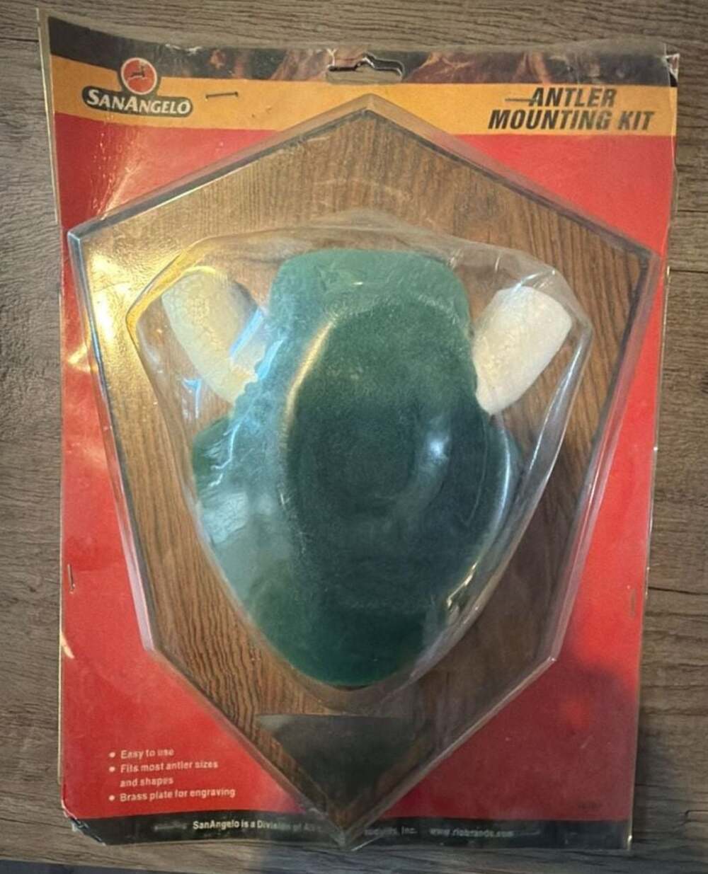 San Angelo Trophy Antler Mounting Kit, Unopened, Wood Plaque Approx 10"W x 12"H